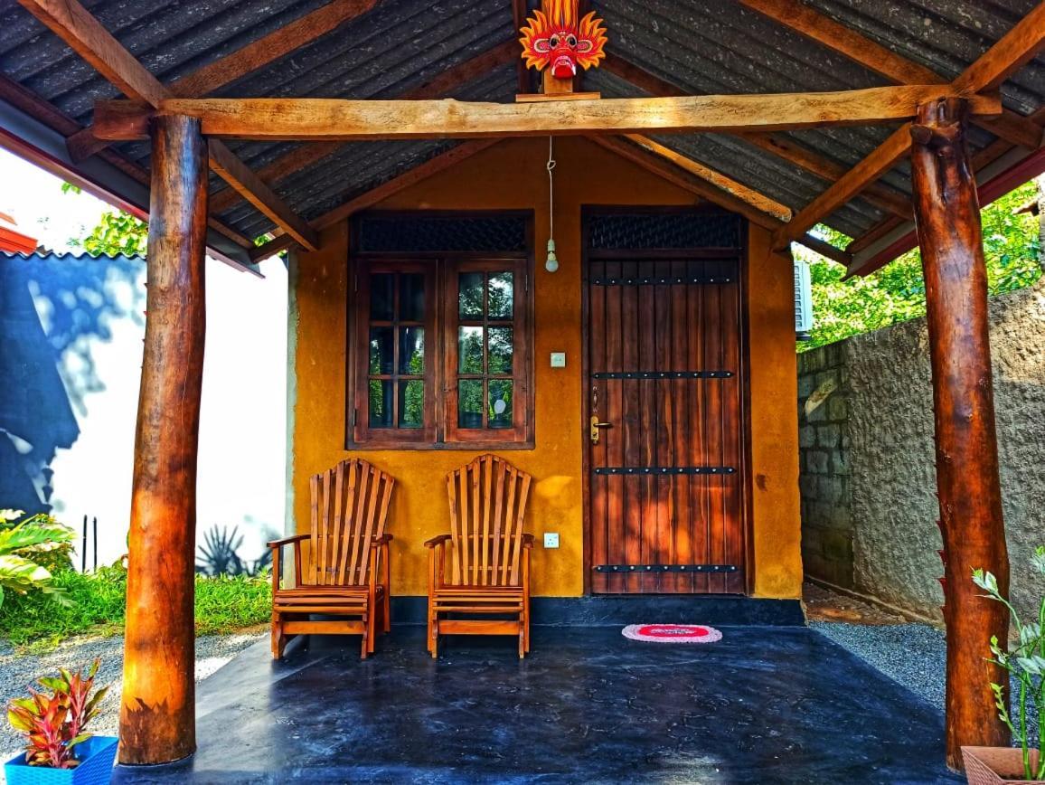 Dimuthu Homestay Udawalawe Exterior photo